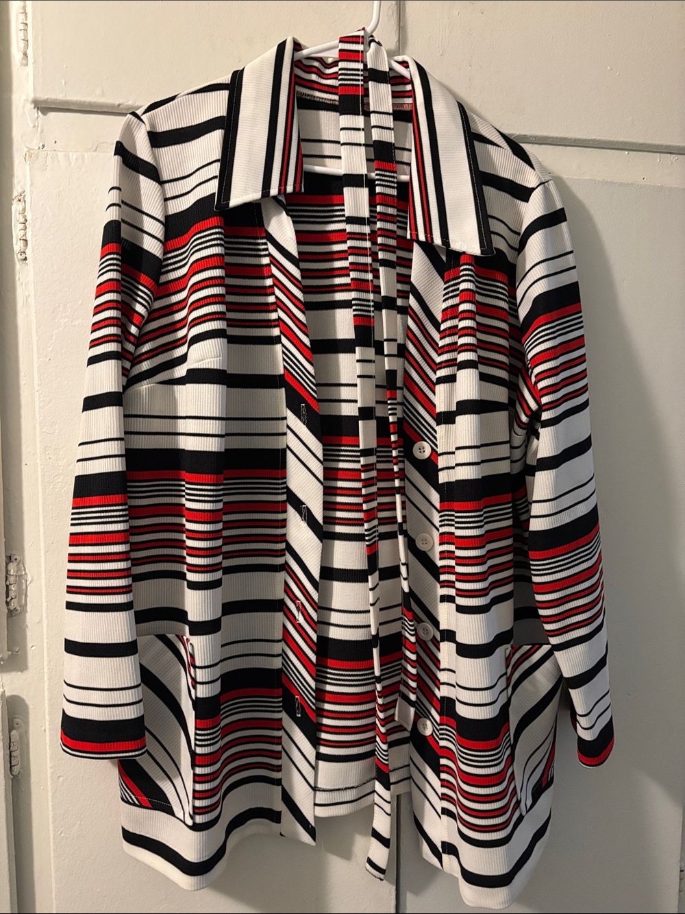 Striped Open Front Vintage Cardigan Jacket in Black, White & Red
